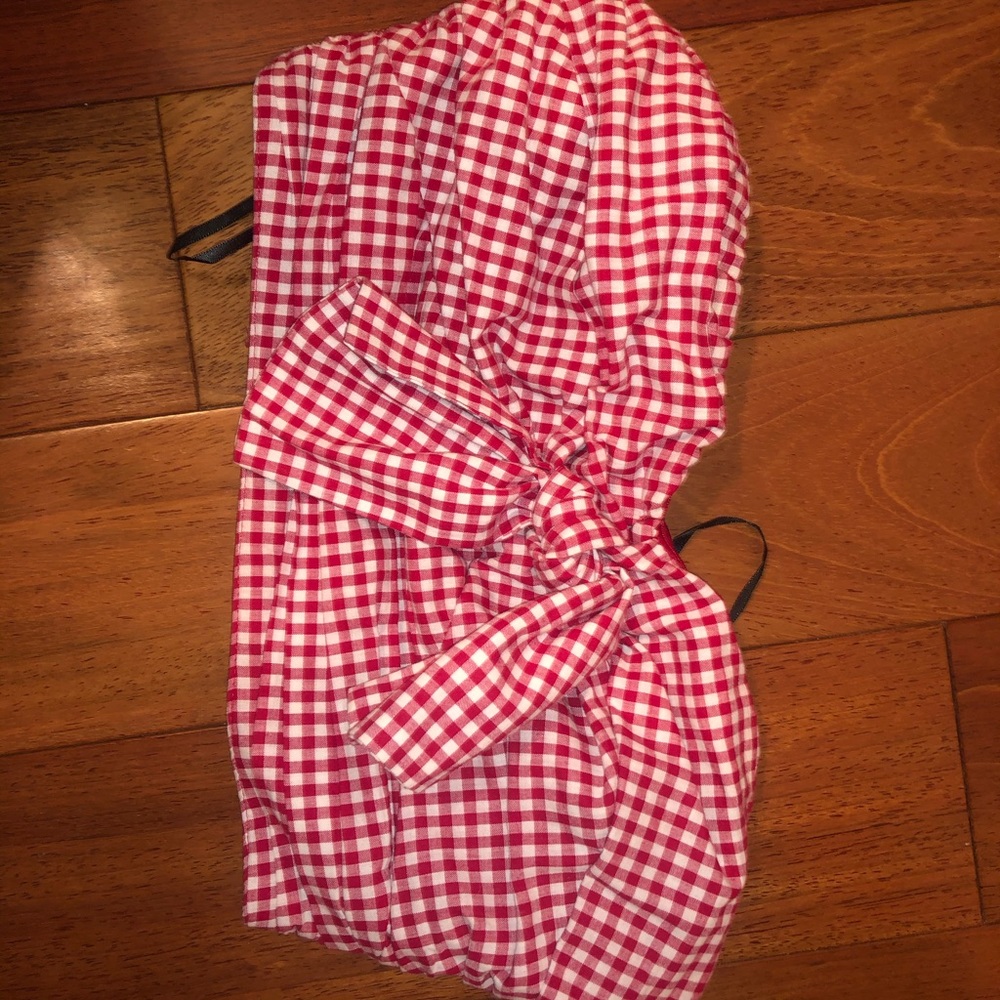 Gingham red crop top